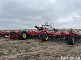 2022 Bourgault 3335 QDA