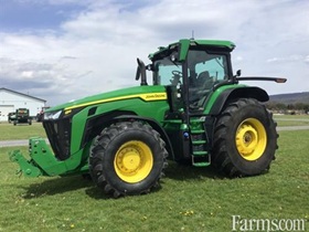2023 John Deere 8R 310				