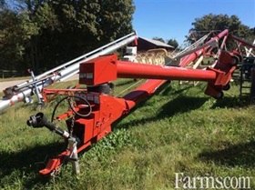2014 Wheatheart 1063				