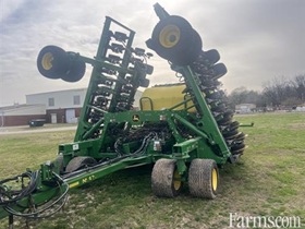 2024 John Deere N542C				