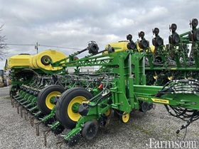 2023 John Deere 1775NT				
