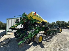 2021 John Deere DB80				