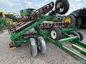 2017 Unverferth 1245D				