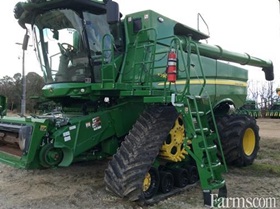 2023 John Deere S790				
