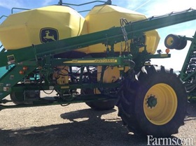 2023 John Deere N542				