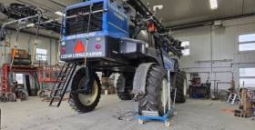 Warren Schneckenburger is swapping tires today in Morrisburg