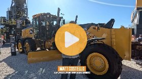 John Deere's tech-packed 772 P-Tier motor grader | Full walkaround