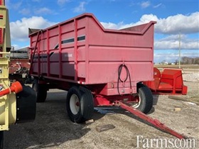 Riverside 18' Dump Wagon				