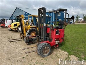 2013 Moffett Forklift				