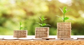 Canadian farm income falls again in 2025 despite record cash receipts