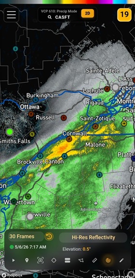 It’s a Northern conspiracy! The river and the cold front have done a lot of work the last 12hrs keeping the worst to the south across the border into New York.