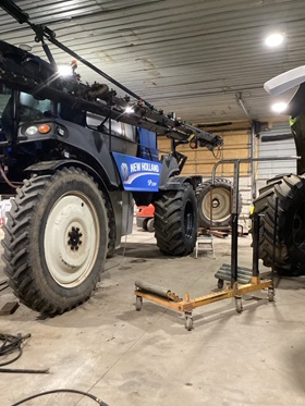 Lucas in Plattsville is right. Sprayers just don’t look as good with skinny tires… maybe he should plant 60” twin row corn and keep the floaters on all season.