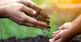 Helping Farmers Tap Into Agritourism